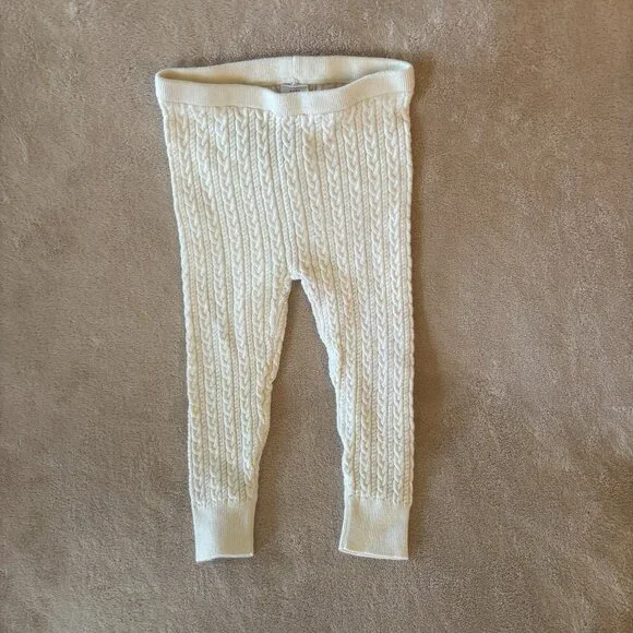 GAP Baby Girl's HOODED PONCHO and PANTS Size 18-24 Mth in color Cream - Picture 5 of 6